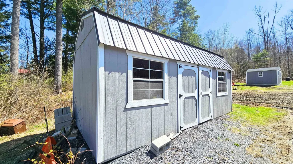 320 Old Bow Road Weathersfield VT 05156