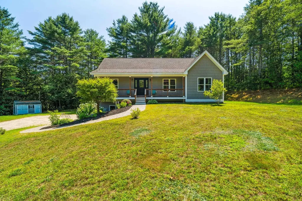 254 Seven Pines Road Holderness NH 03245