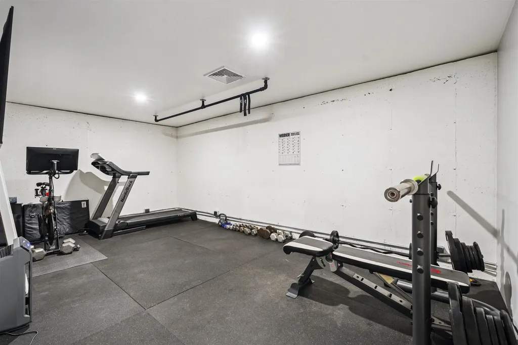 254 Seven Pines Road Holderness NH 03245