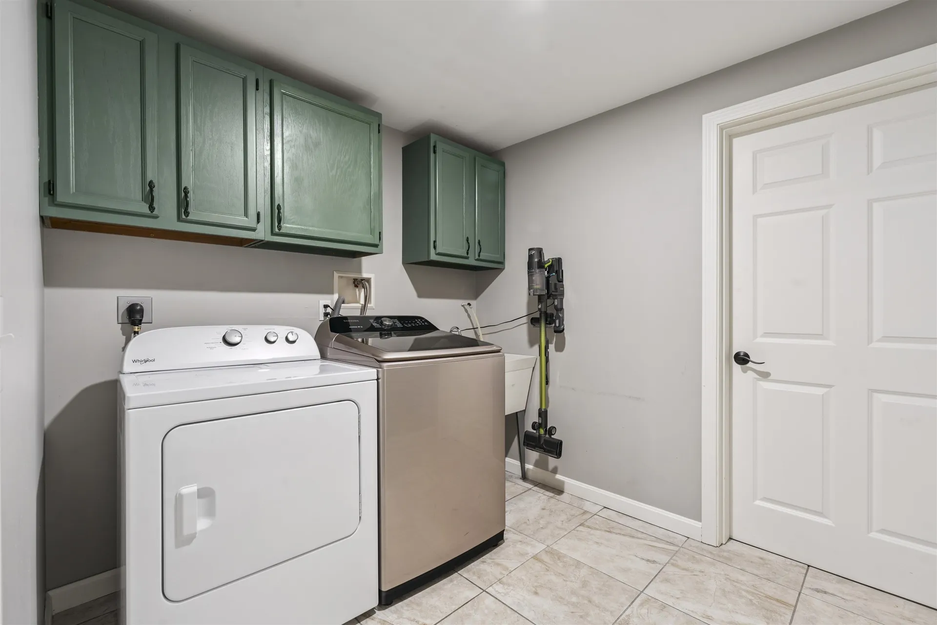 254 Seven Pines Road Holderness NH 03245