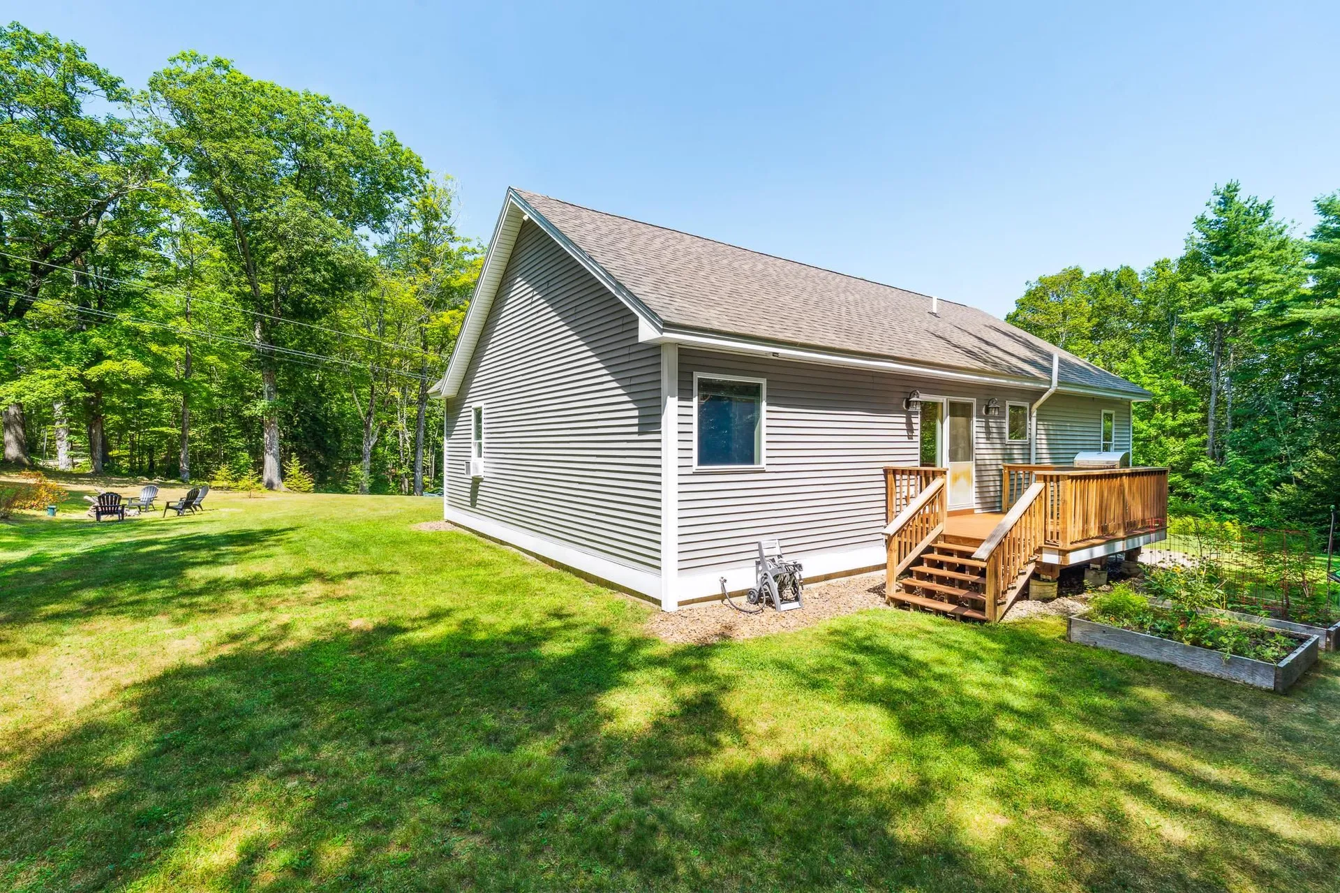 254 Seven Pines Road Holderness NH 03245