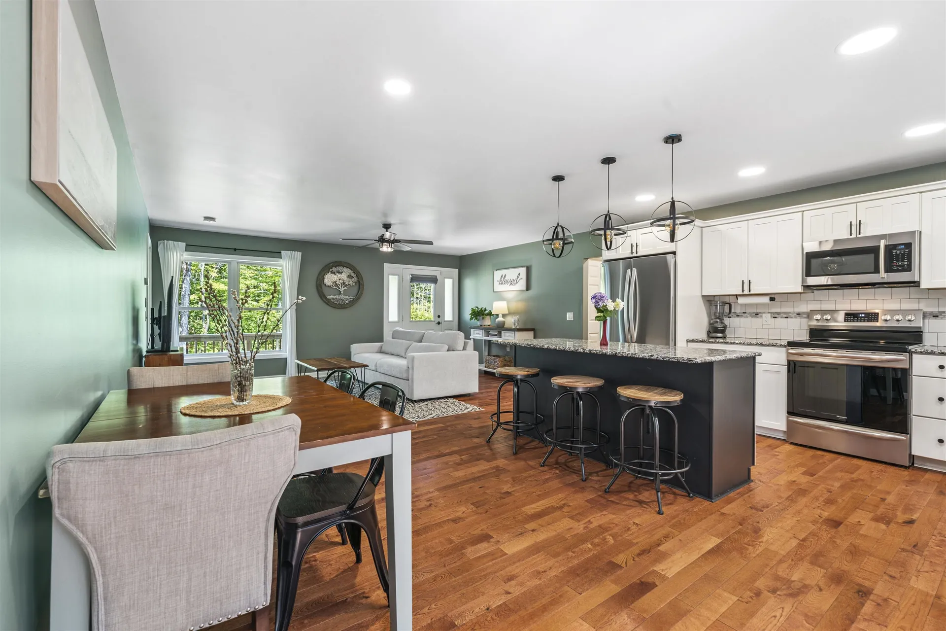 254 Seven Pines Road Holderness NH 03245