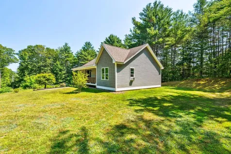 254 Seven Pines Road Holderness NH 03245