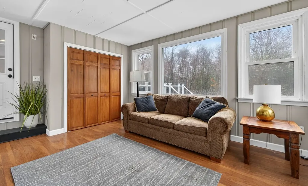 686 Old Candia Road Candia NH 03034