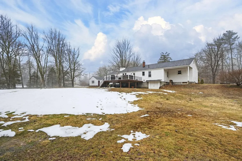 686 Old Candia Road Candia NH 03034