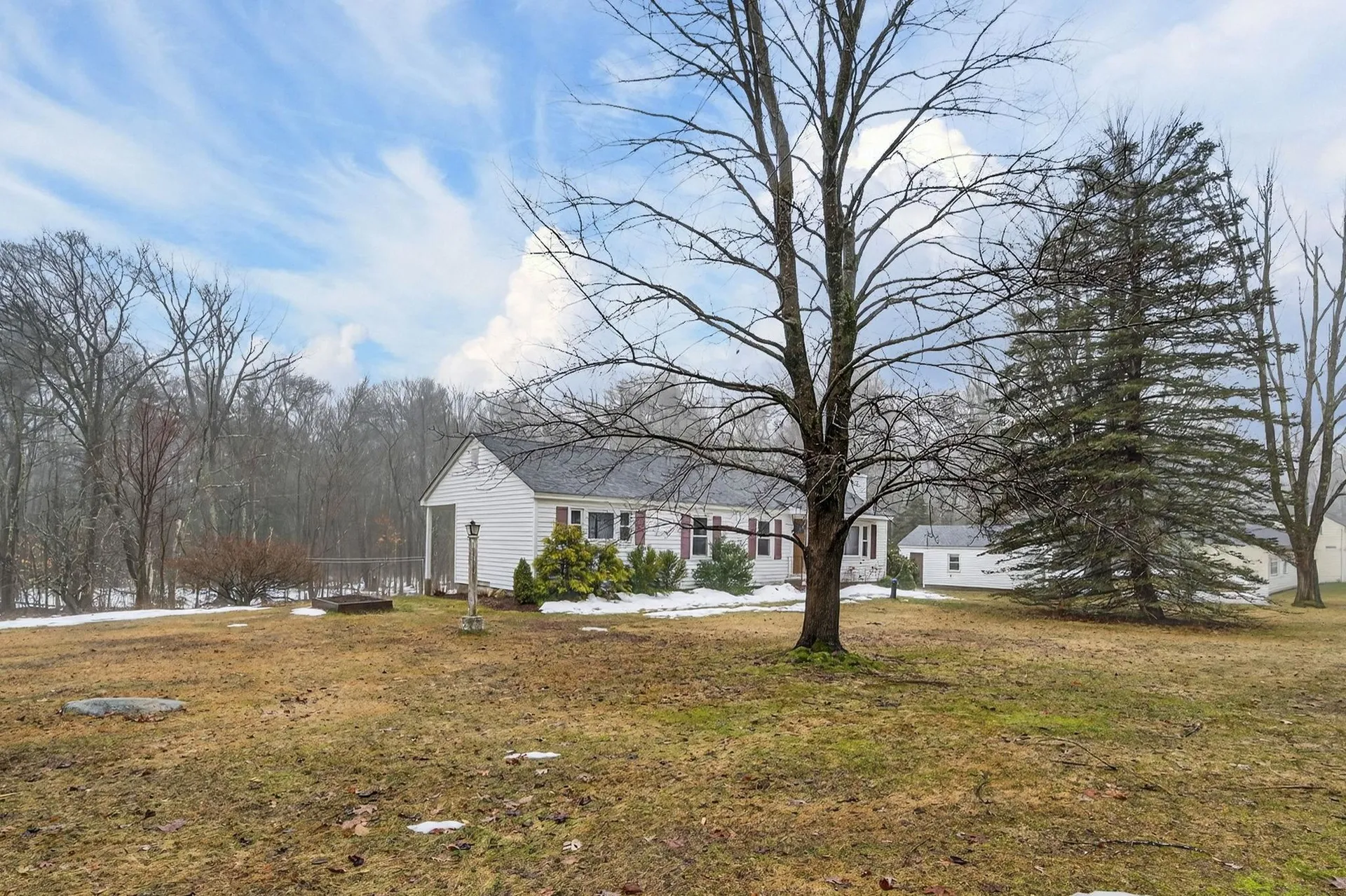 686 Old Candia Road Candia NH 03034