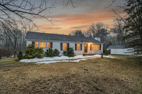686 Old Candia Road Candia NH 03034