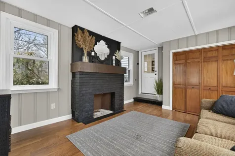 686 Old Candia Road Candia NH 03034