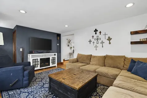 686 Old Candia Road Candia NH 03034