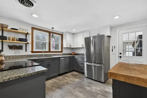 686 Old Candia Road Candia NH 03034