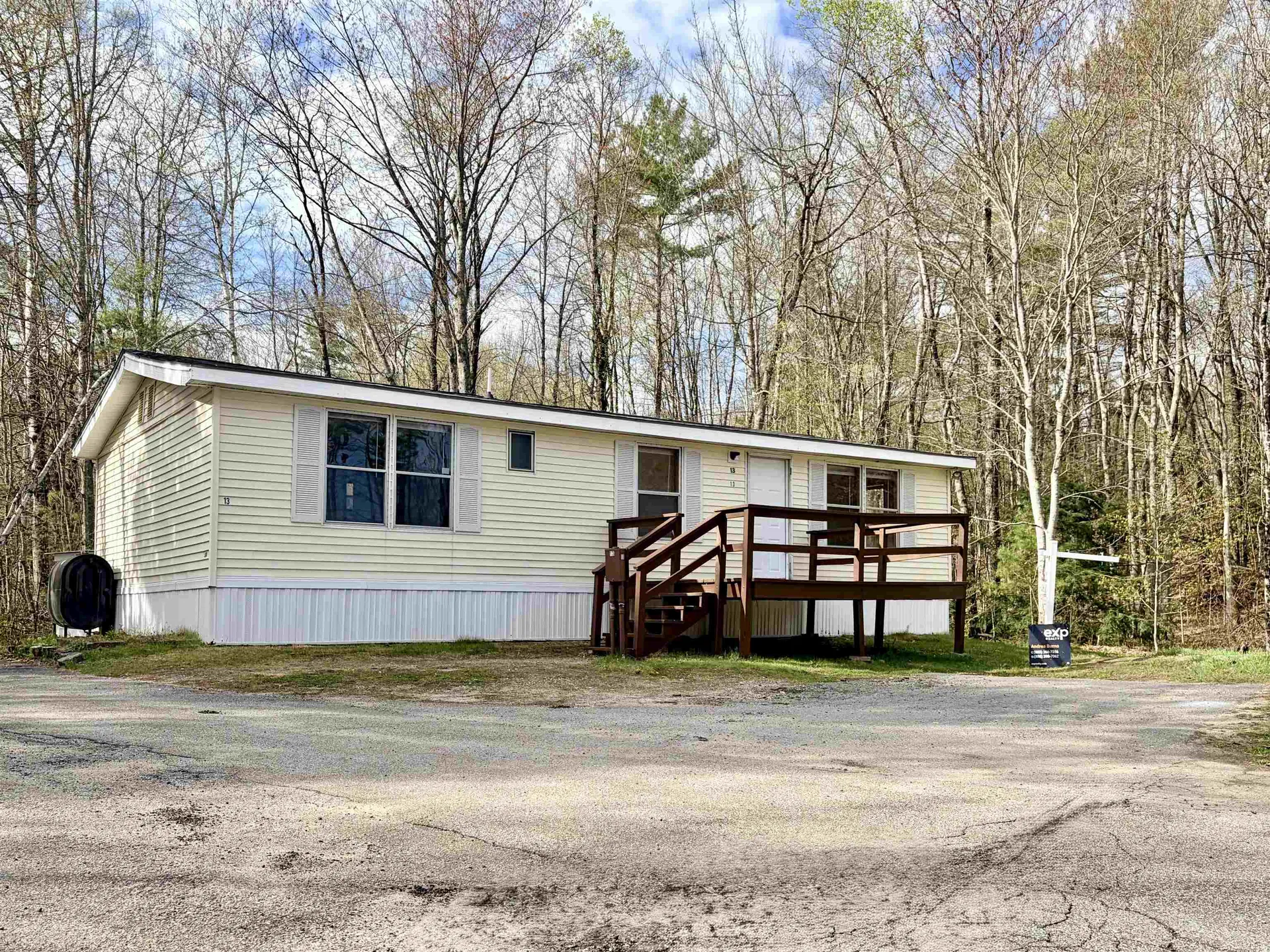 862 Mayhew Turnpike Bridgewater NH 03222