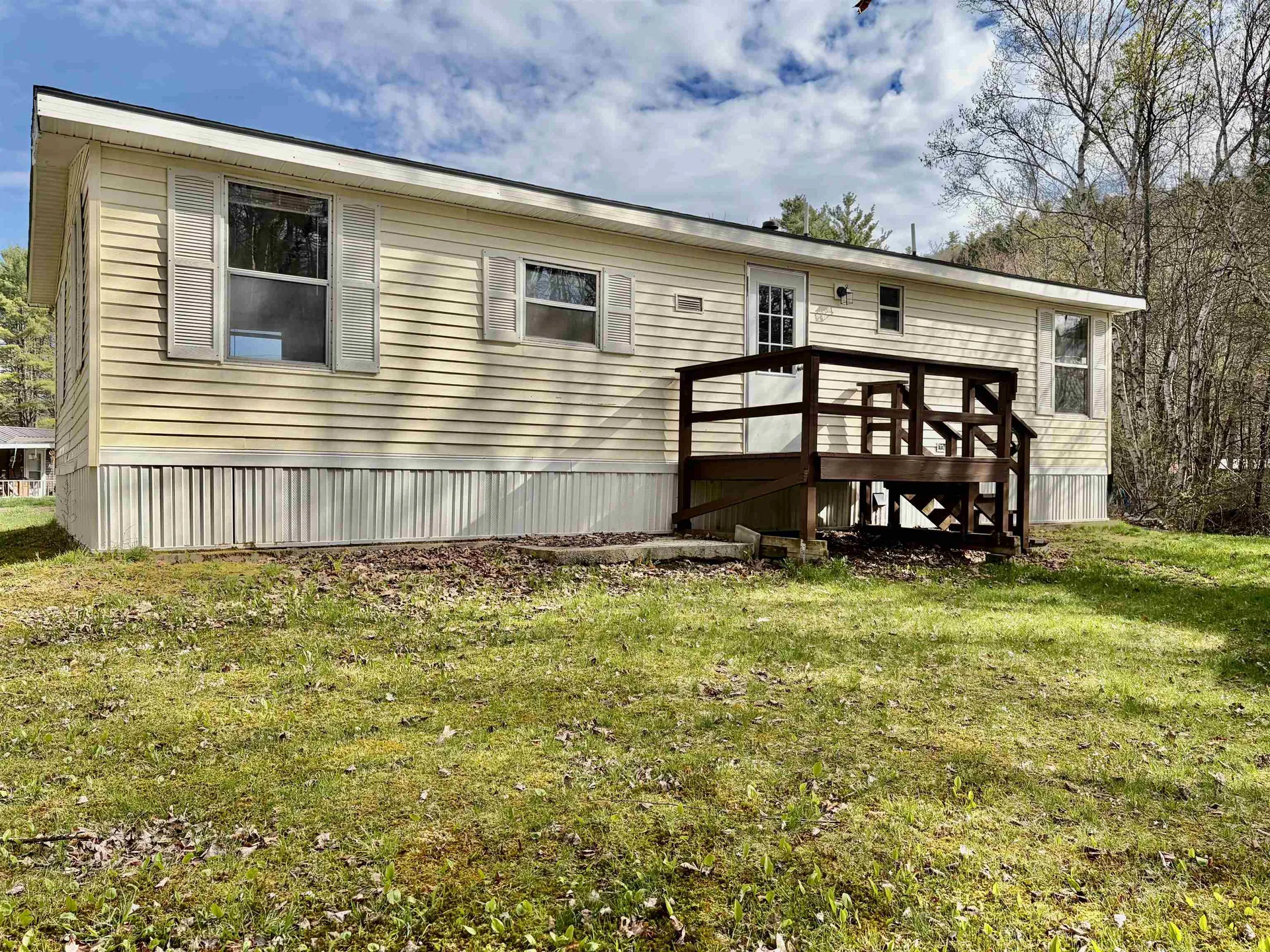 862 Mayhew Turnpike Bridgewater NH 03222