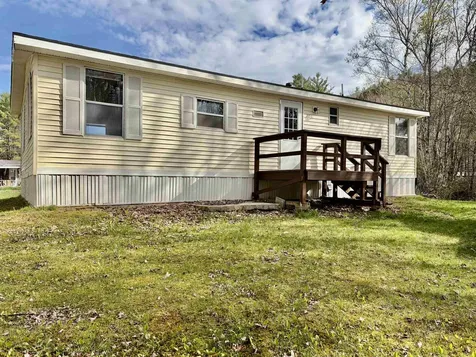 862 Mayhew Turnpike Bridgewater NH 03222