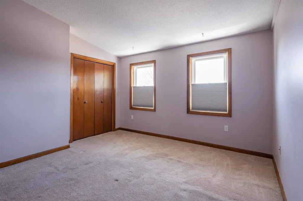 6 Pleasant Street Hooksett NH 03106