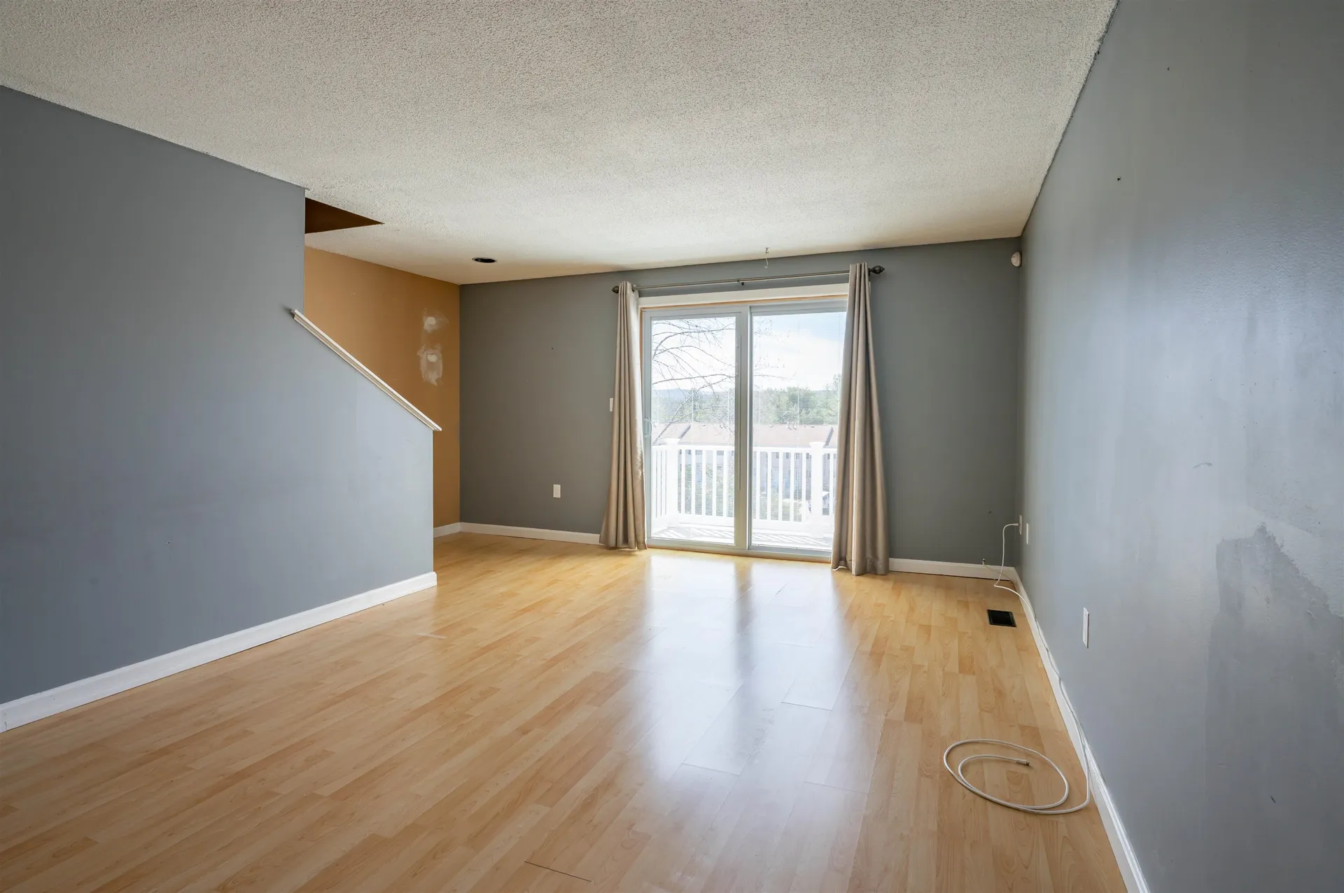 6 Pleasant Street Hooksett NH 03106