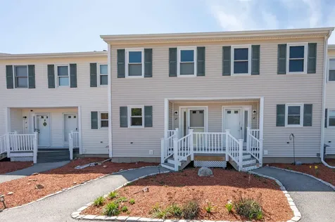6 Pleasant Street Hooksett NH 03106