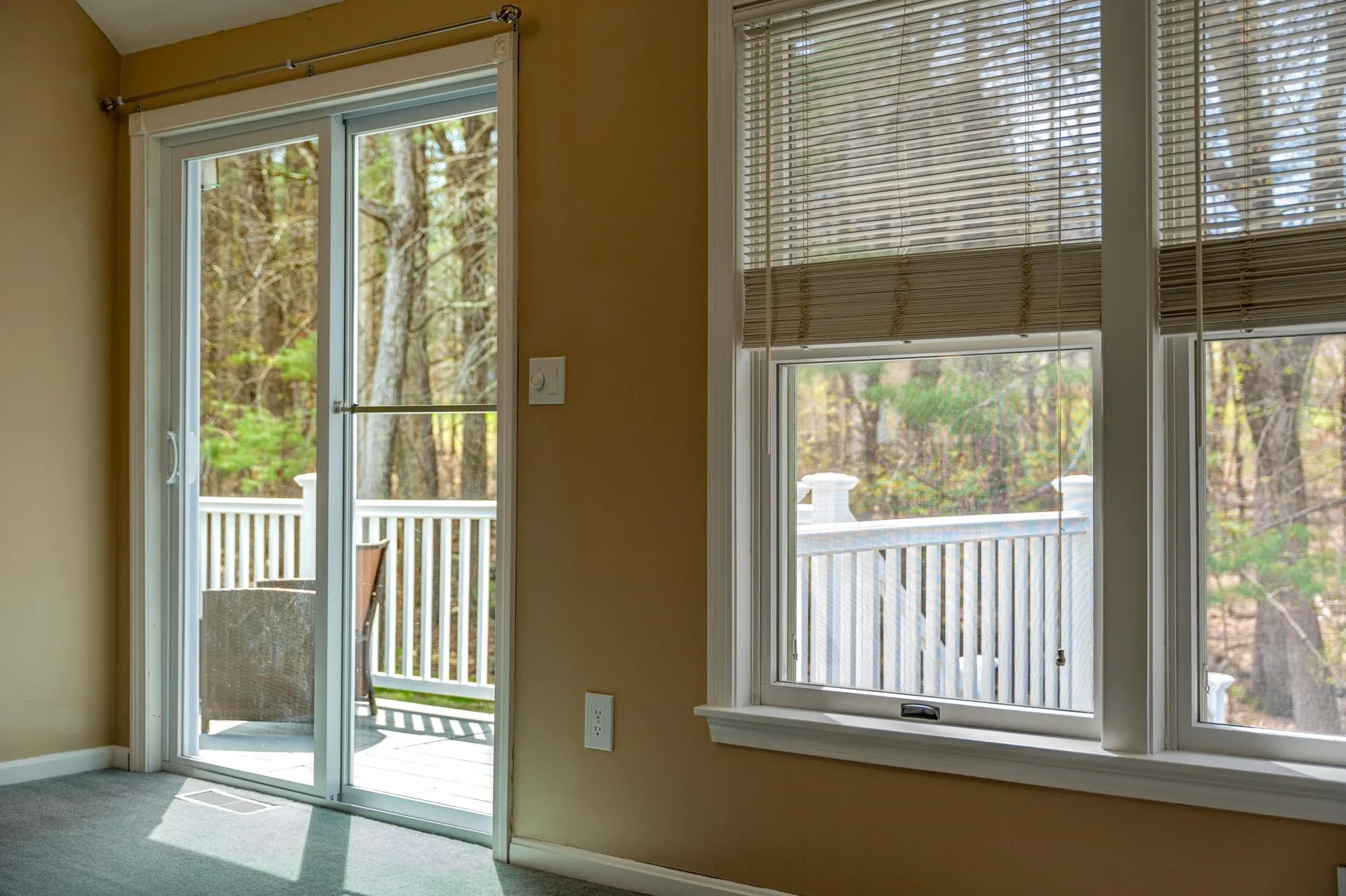 23 Goldfinch Lane Nashua NH 03062