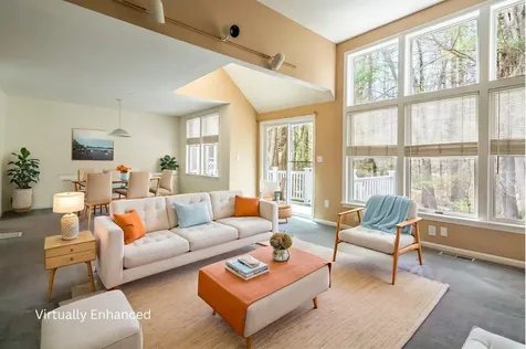 23 Goldfinch Lane Nashua NH 03062