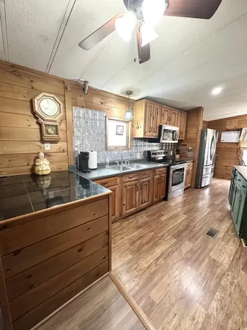 18 Sandpiper Path North Hampton NH 03862