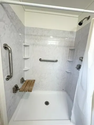 18 Sandpiper Path North Hampton NH 03862