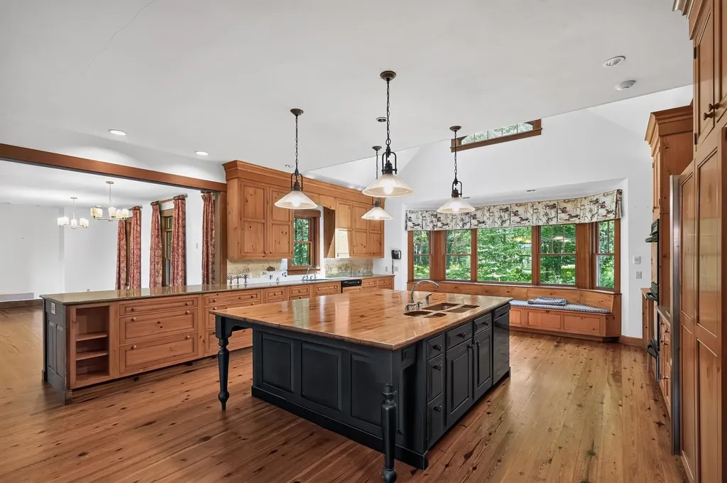 80 Lefebvre Road Randolph VT 05060-9296