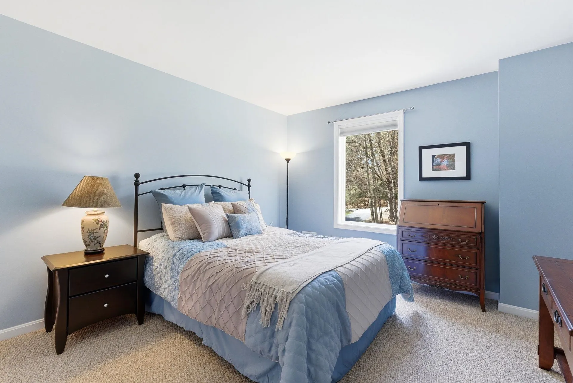 541 Bedford Road New Boston NH 03070