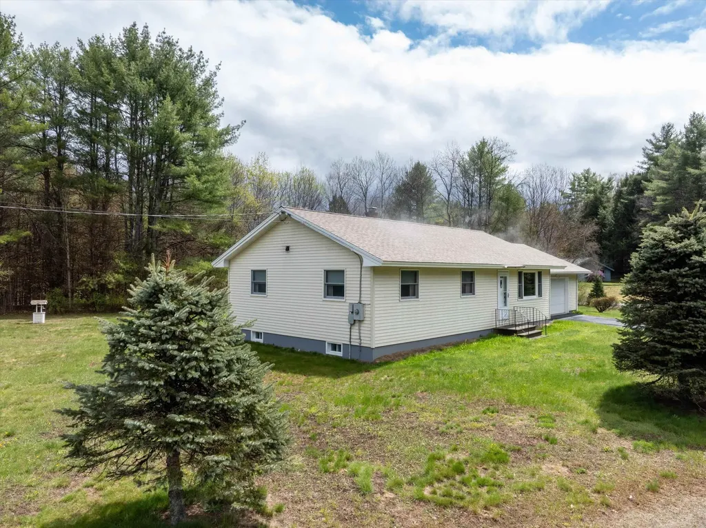 31 Northfield Drive Springfield VT 05150