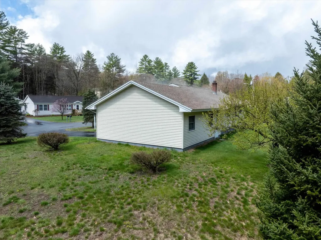 31 Northfield Drive Springfield VT 05150