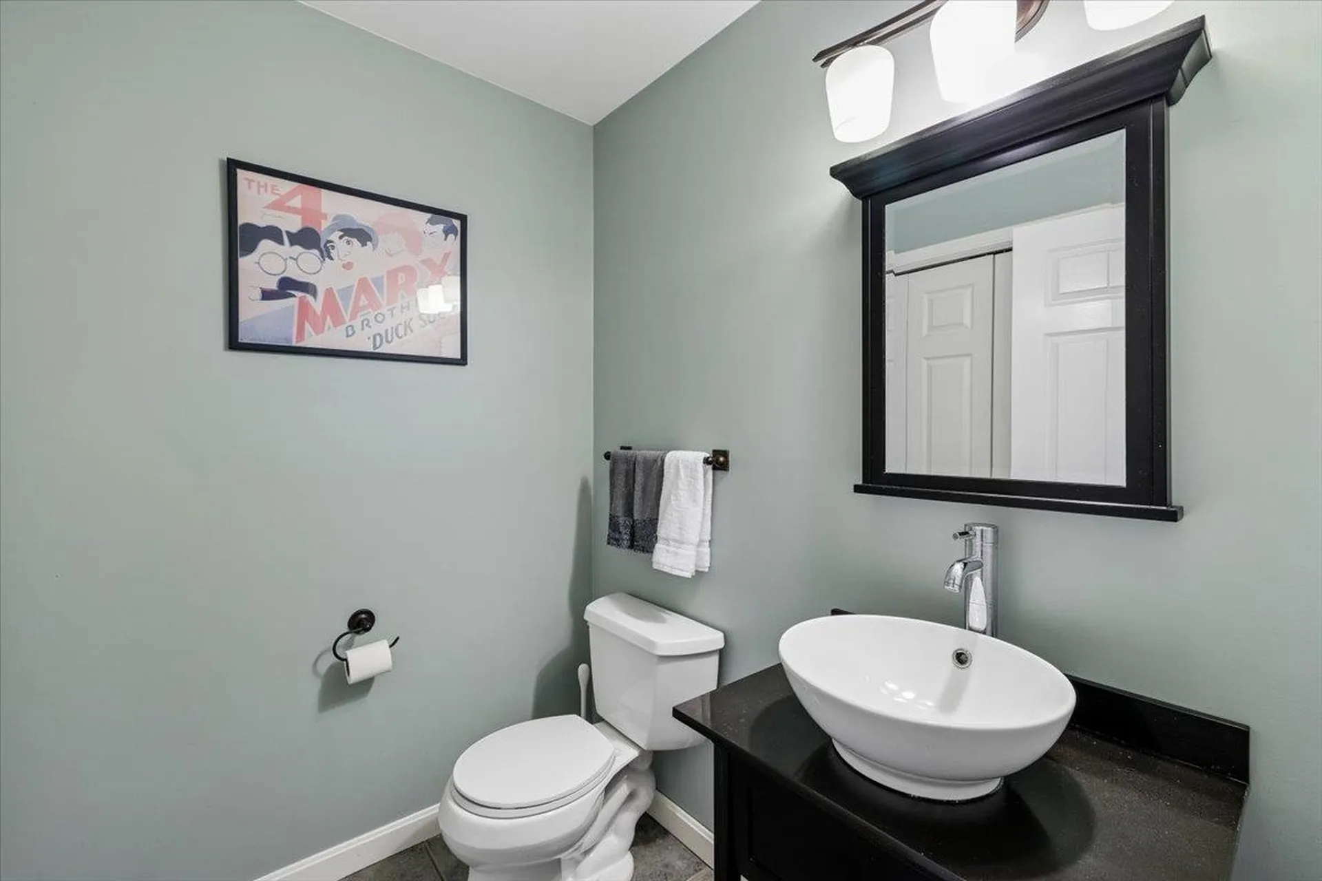10 Bristol Hill Road Windham NH 03087