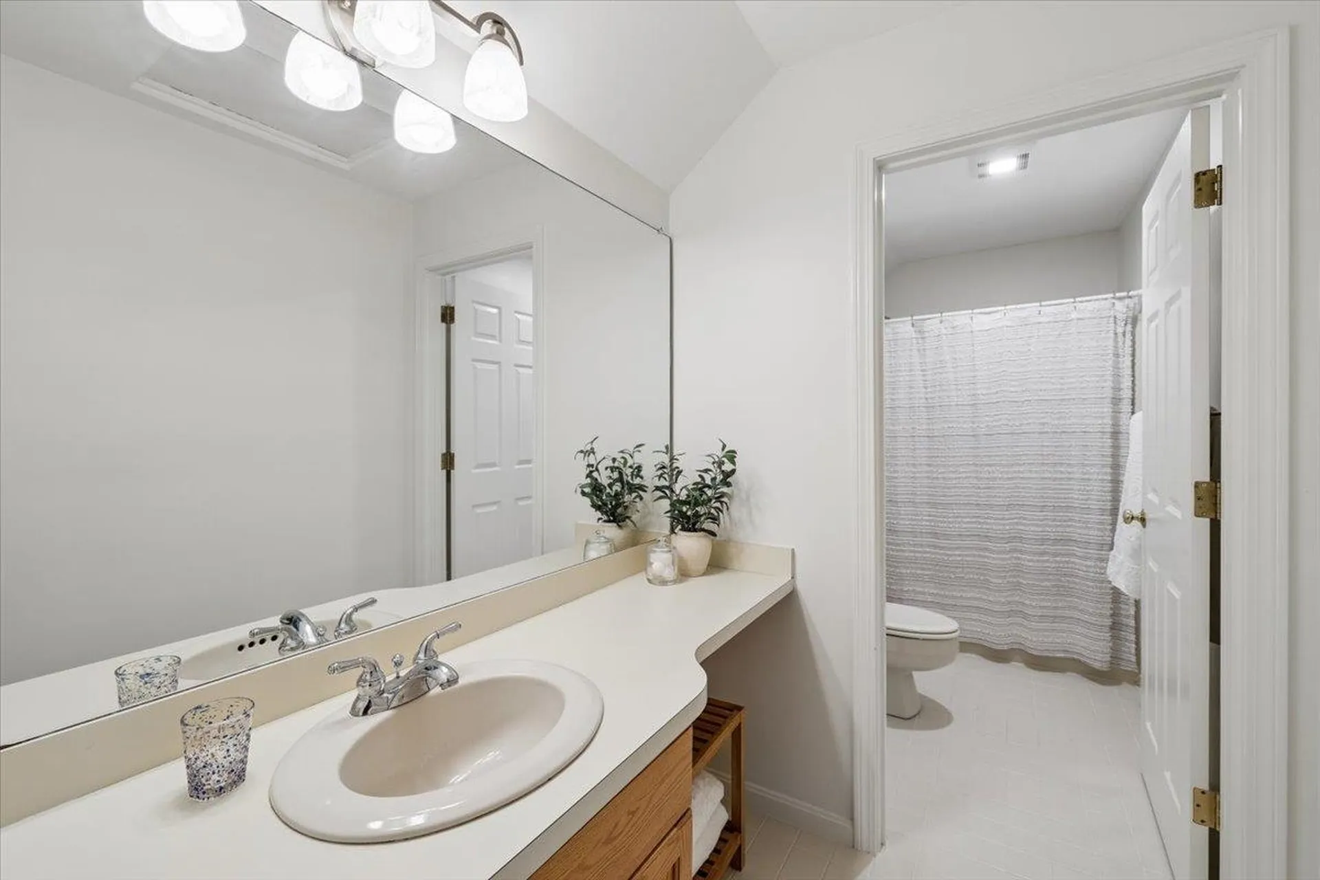 10 Bristol Hill Road Windham NH 03087