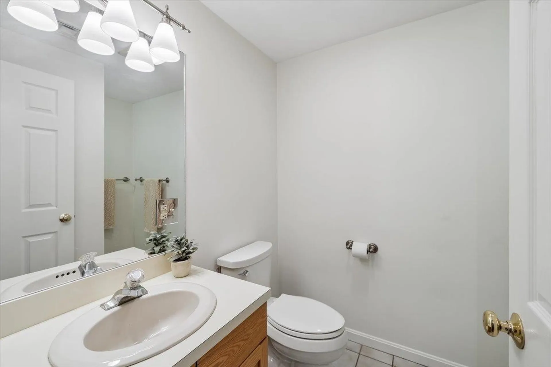 10 Bristol Hill Road Windham NH 03087