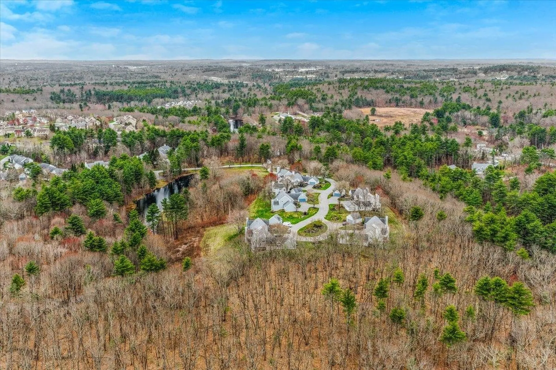 10 Bristol Hill Road Windham NH 03087