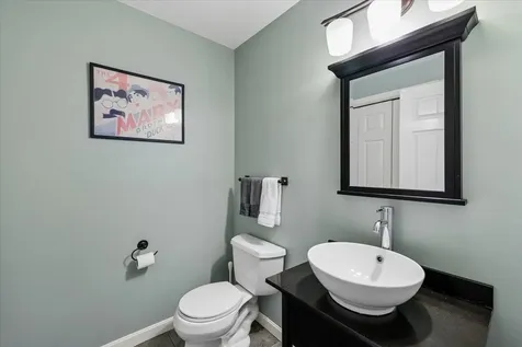 10 Bristol Hill Road Windham NH 03087
