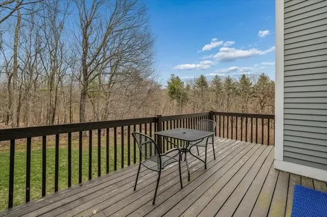 10 Bristol Hill Road Windham NH 03087