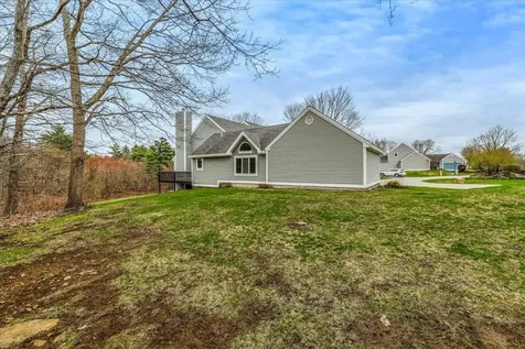 10 Bristol Hill Road Windham NH 03087