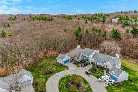 10 Bristol Hill Road Windham NH 03087