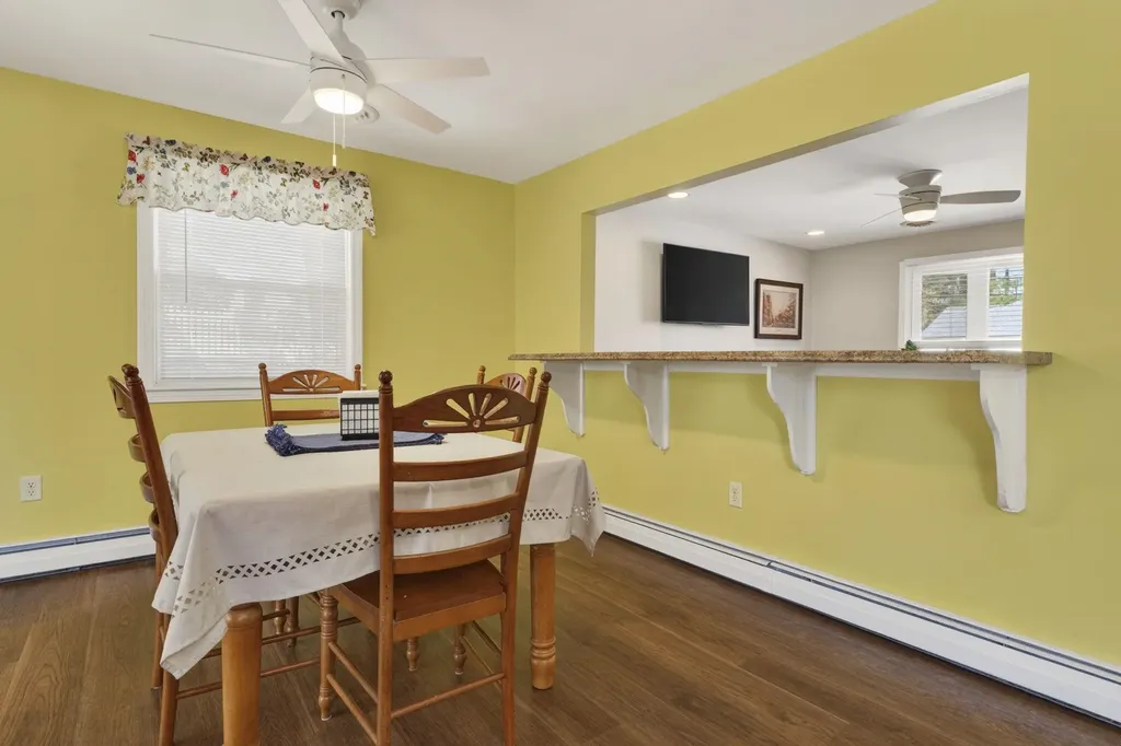 45 Damon Avenue Nashua NH 03064