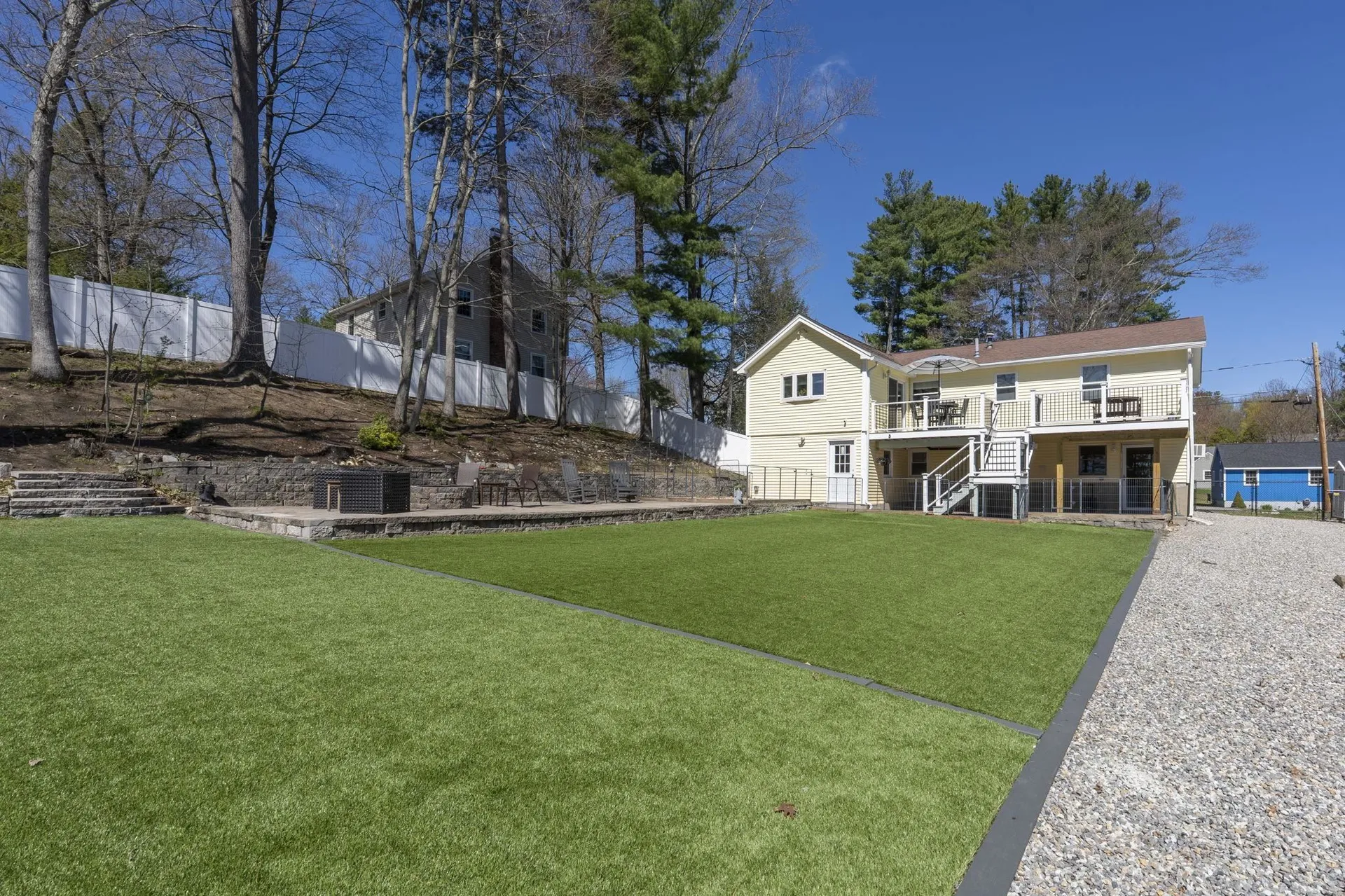 45 Damon Avenue Nashua NH 03064