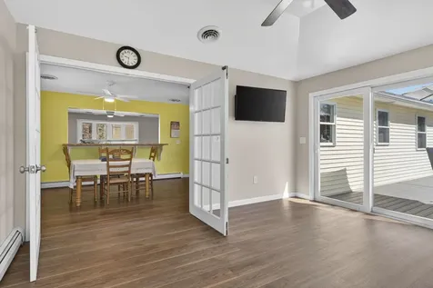 45 Damon Avenue Nashua NH 03064
