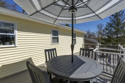 45 Damon Avenue Nashua NH 03064