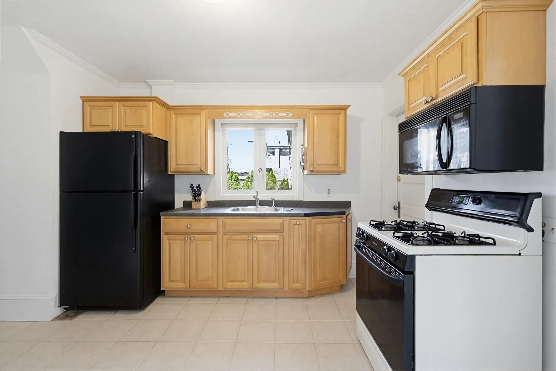 19 Pearl Street Portsmouth NH 03801