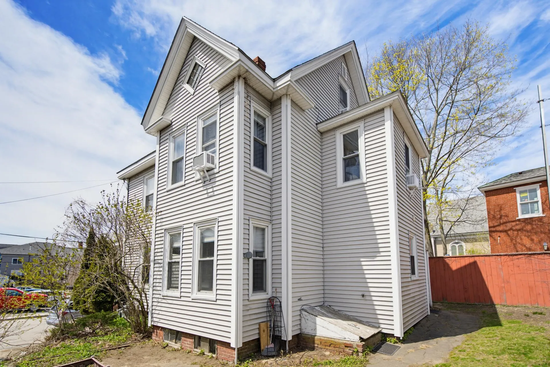 19 Pearl Street Portsmouth NH 03801
