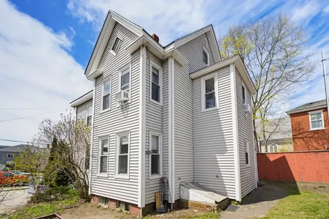 19 Pearl Street Portsmouth NH 03801