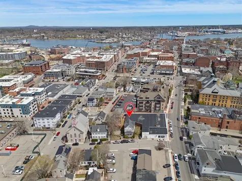 19 Pearl Street Portsmouth NH 03801