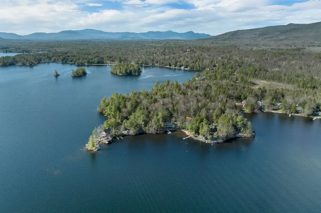 5 Fir Tree Lane Moultonborough NH 03254