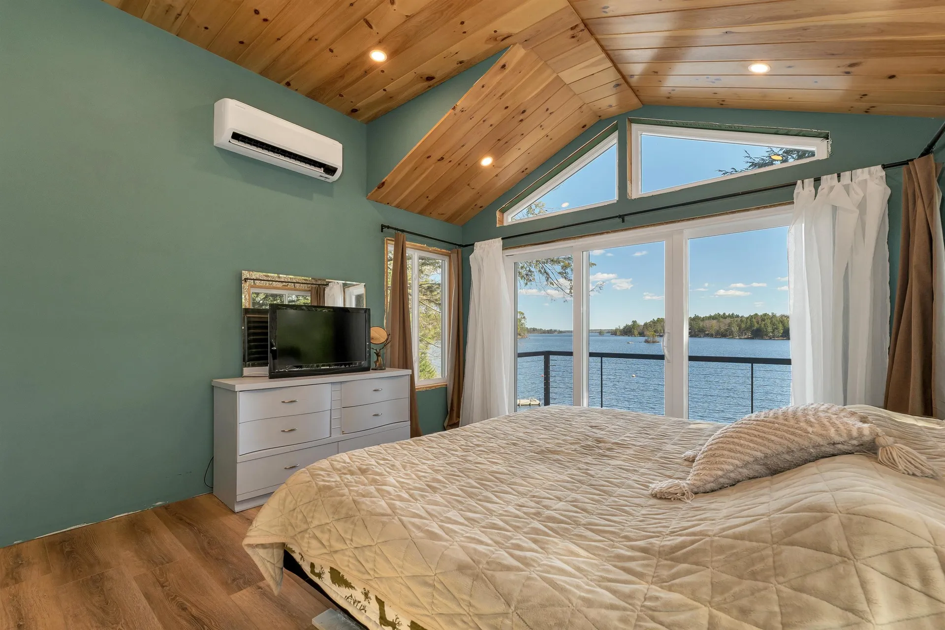 5 Fir Tree Lane Moultonborough NH 03254