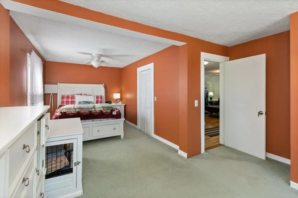 648 Mast Road Goffstown NH 03045