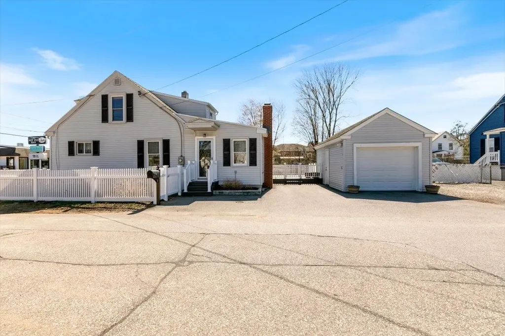 648 Mast Road Goffstown NH 03045