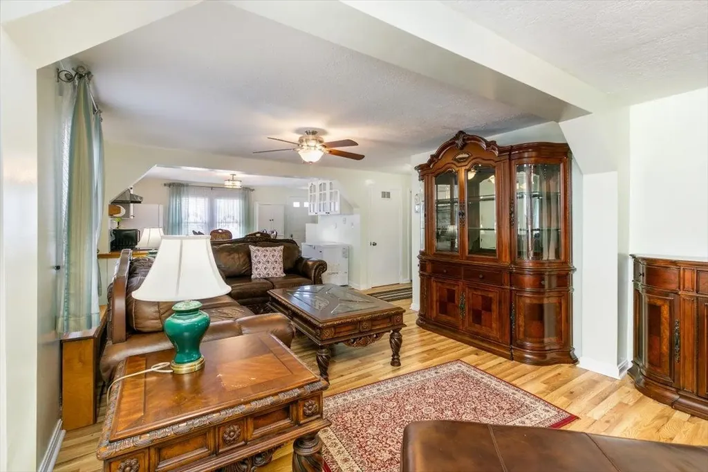 648 Mast Road Goffstown NH 03045