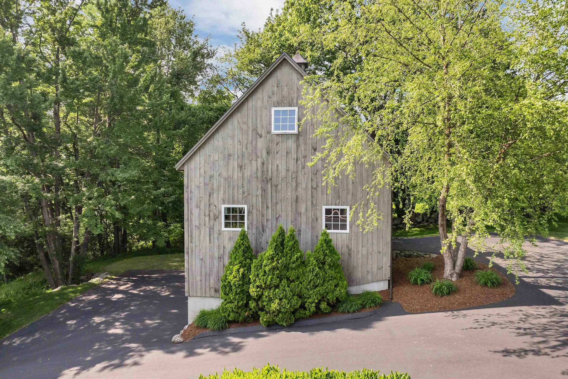 9 Quinn Road Hancock NH 03449